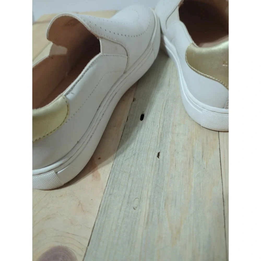 Kate Spade Azores Perforated White Leather Slip On Sneakers 7.5 Spade Design
